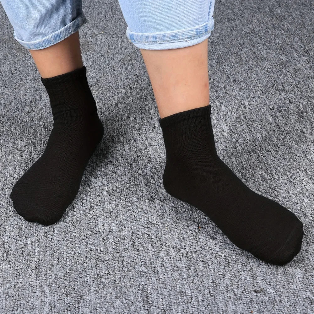 10 Pairs of Men's Mid-Calf Socks Cotton Socks for All Seasons, Solid Color and Versatile