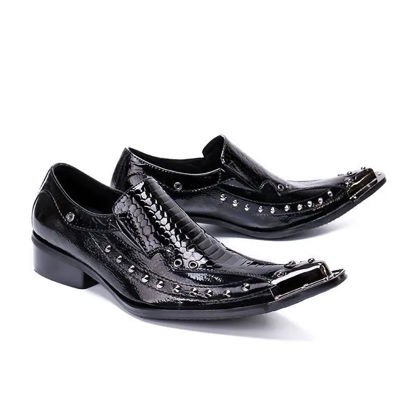 Summer business suit men's shoes black glossy leather shoes leading pointed party trend wedding shoes.