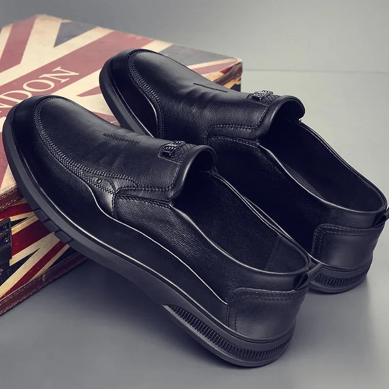 Casual Men's Leather Shoes Anti-slip Wear-resistant Business Style Spring New Arrival Comfortable Polyurethane Upper PVC Outsole