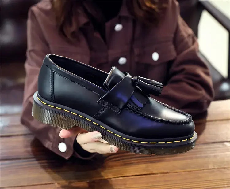 Four-season Men's Flat Low-top Large-sized Shallow-mouth Form-fitting Business-style Fashionable Lace-up Leather Formal Shoes