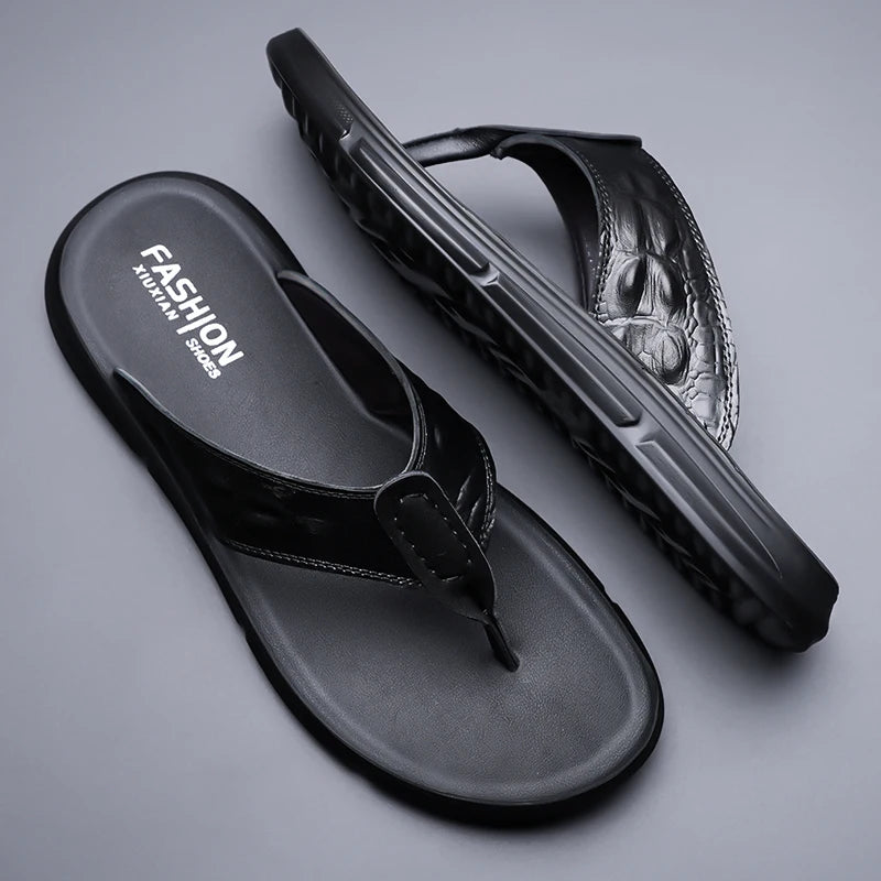 New Stylish Casual Mens Flip Flops Leather Sandals Summer Beach Walk Slippers Outdoor Male Leather Slides Man Breathable Sandals