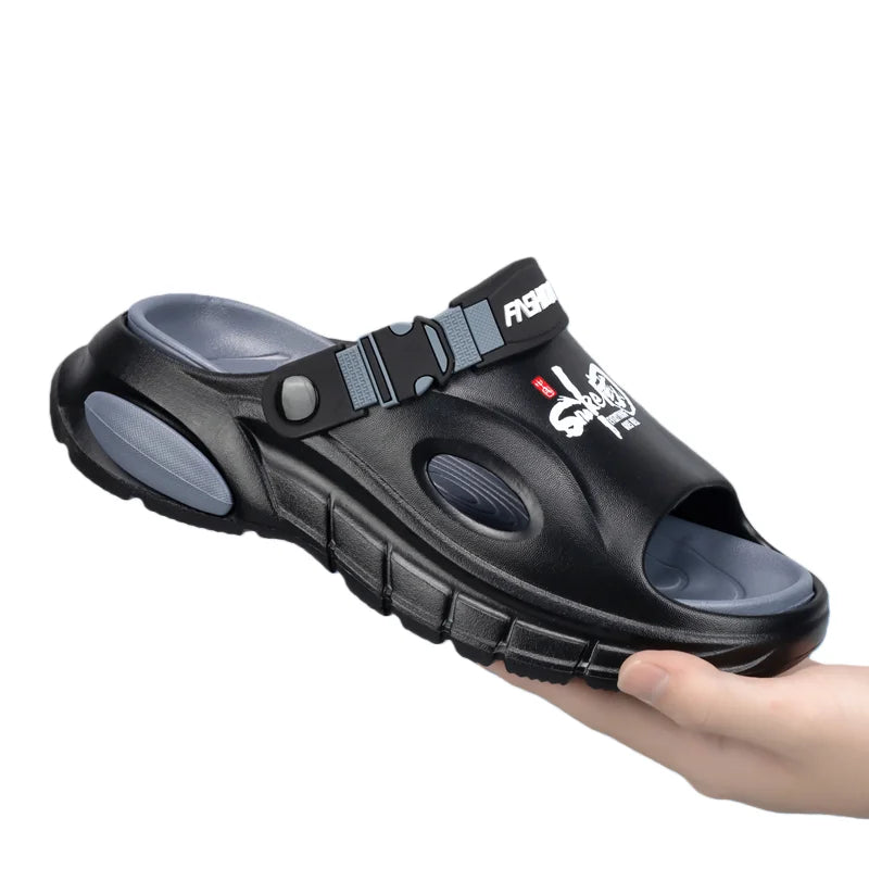 Spring Summer Men's Outdoor Slippers Beach Clogs Sandals Soft Comfortable Slides Mens Casual Water Garden Shoes Male Slippers