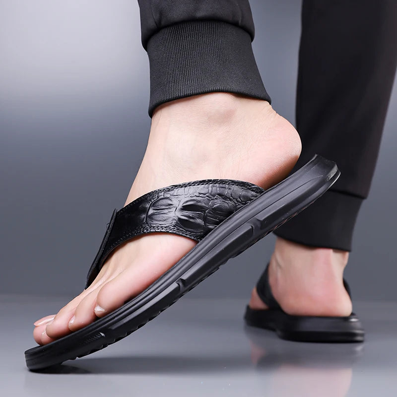 New Stylish Casual Mens Flip Flops Leather Sandals Summer Beach Walk Slippers Outdoor Male Leather Slides Man Breathable Sandals