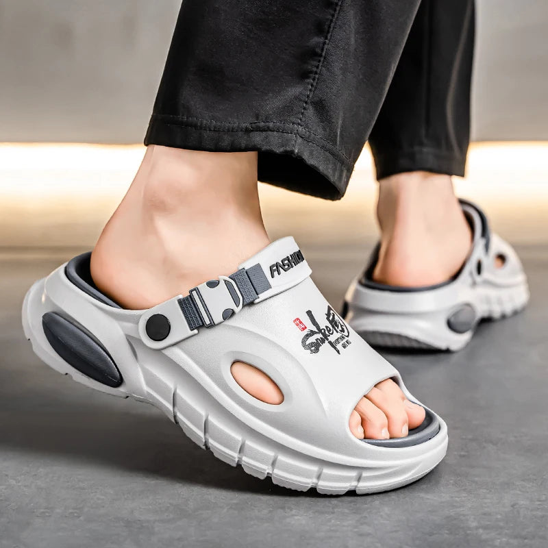 Spring Summer Men's Outdoor Slippers Beach Clogs Sandals Soft Comfortable Slides Mens Casual Water Garden Shoes Male Slippers