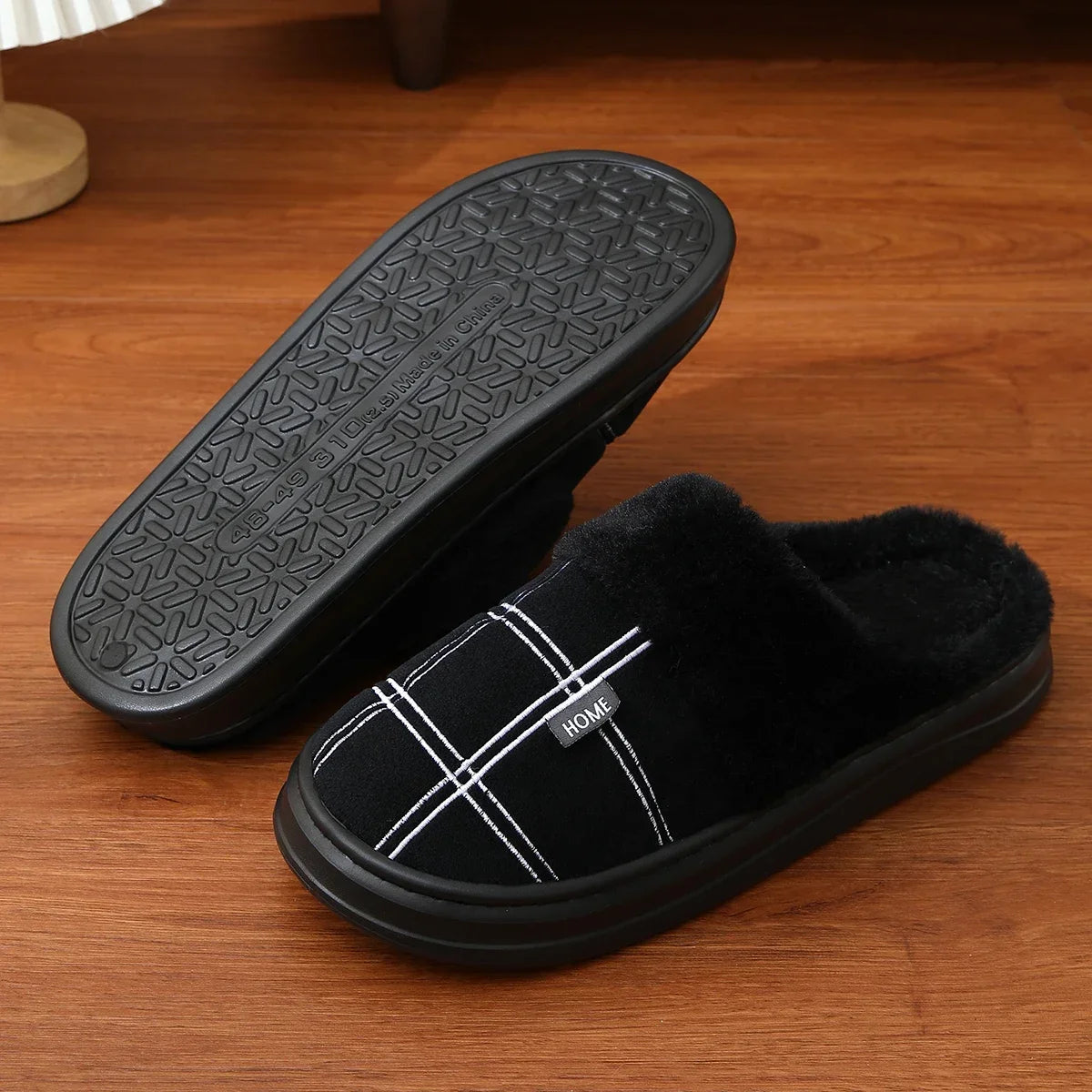 Fashion Men Home Slippers Warm Soft Non-Slip Slippers Black Large Size 40-51 Plaid Memory Foam Winter Plush Male Indoor Shoes
